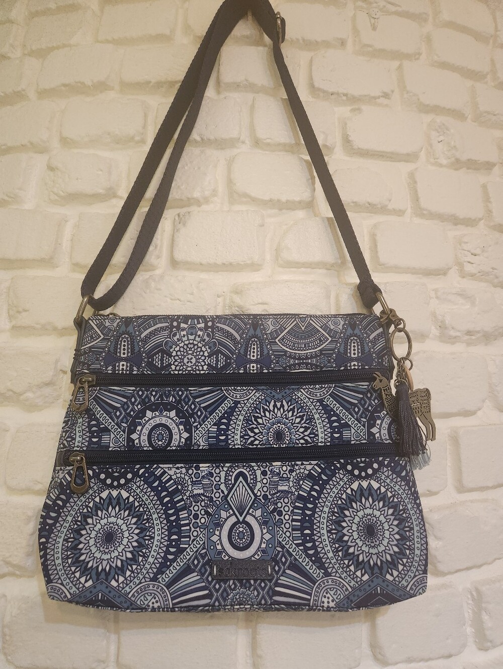 Sakroots Navy Mulicompartment Nylon Crossbody Purse Llama Charm Geometric Print